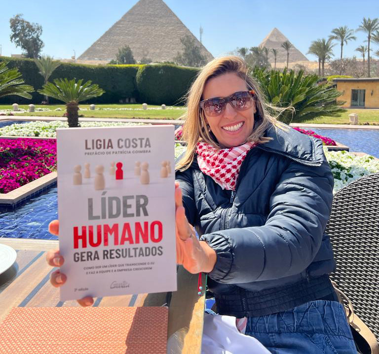 livro lider humano gera lucro ligia costa